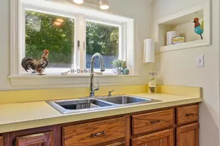 136 Fairbanks St, West Boylston, MA 01583 - Photo 17