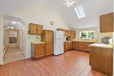 136 Fairbanks St, West Boylston, MA 01583 - Photo 15