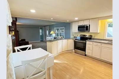 18 Garden Lane, Plainville, MA 02762 - Photo 9