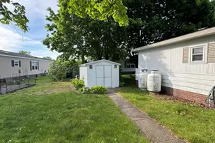 18 Garden Ln, Plainville, MA 02762 - Photo 3