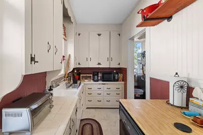9 Prairie Street, Milford, MA 01757 - Photo 13