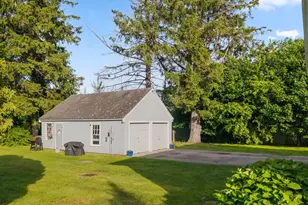 9 Prairie St, Milford, MA 01757 - Photo 19