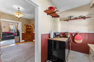 9 Prairie St, Milford, MA 01757 - Photo 11