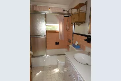 91 Gile St, Haverhill, MA 01830 - Photo 19