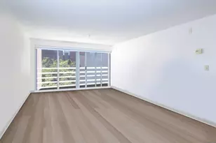 20 Webster St, Brookline, MA 02446 - Photo 5