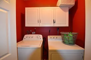 117 Laurelwood Dr, Hopedale, MA 01747 - Photo 19