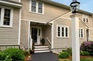 117 Laurelwood Dr, Hopedale, MA 01747 - Photo 1