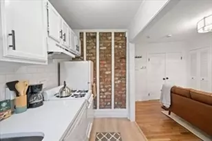 102 Revere, Boston, MA 02114 - Photo 9