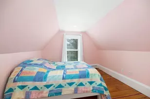 142 Asbury St, Hamilton, MA 01982 - Photo 33