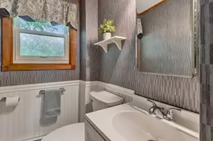 7 Noonan St, Mansfield, MA 02048 - Photo 13