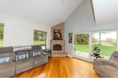 6 Leonard St, Lakeville, MA 02347 - Photo 9