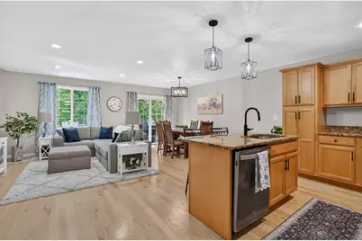 353 Fuller St #4, Ludlow, MA 01056 - Photo 5