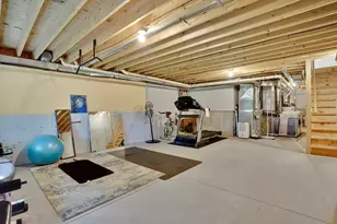 353 Fuller St, Ludlow, MA 01056 - Photo 31