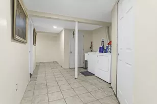191 Farnham St, Lawrence, MA 01843 - Photo 17