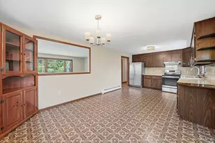 6 Belmont Rd, Burlington, MA 01803 - Photo 9