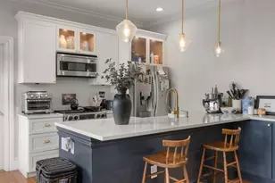 21 Prospect St, Boston, MA 02129 - Photo 5