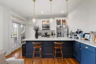 21 Prospect St, Boston, MA 02129 - Photo 3