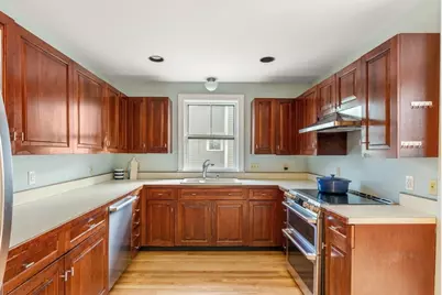 172 Summer St, Somerville, MA 02143 - Photo 11