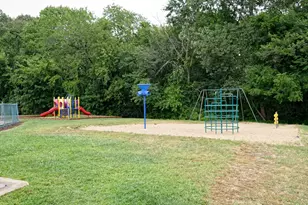 2 Universal St, Framingham, MA 01702 - Photo 15