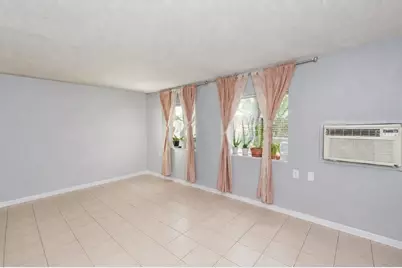 2 Universal St #4, Framingham, MA 01702 - Photo 3