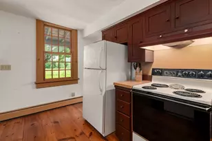 25 Golden Hill Rd, Lee, MA 01238 - Photo 9