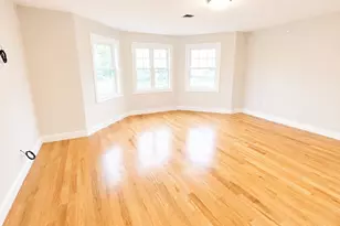 36 Van Buren St, Taunton, MA 02780 - Photo 5