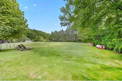 57 Center St, Groveland, MA 01834 - Photo 3