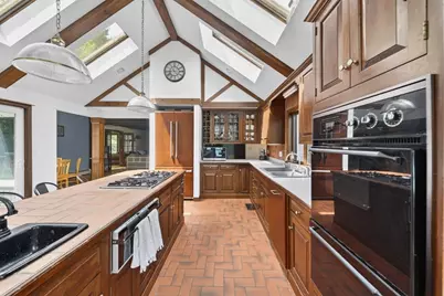57 Center St, Groveland, MA 01834 - Photo 13