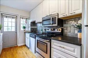 82 Boylston St, Newton, MA 02467 - Photo 7