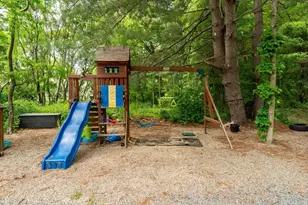 50 Dwinell Rd, Millbury, MA 01527 - Photo 11