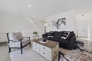 60 Pointe Rok Dr, Worcester, MA 01604 - Photo 7