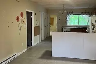 105 Lexington St, Boston, MA 02128 - Photo 5