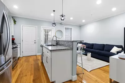 242 W 5th St #1, Boston, MA 02127 - Photo 7