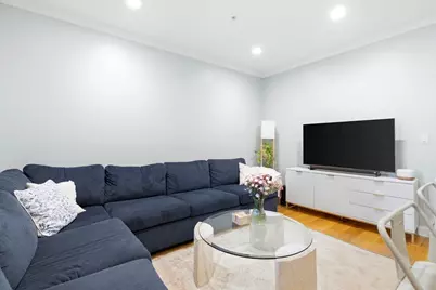 242 W 5th St #1, Boston, MA 02127 - Photo 9