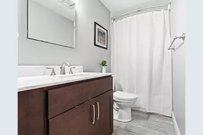 242 W 5th St #1, Boston, MA 02127 - Photo 15