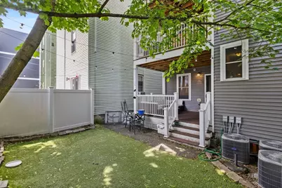 242 W 5th St #1, Boston, MA 02127 - Photo 19