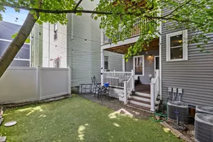 242 W Fifth St, Boston, MA 02127 - Photo 19