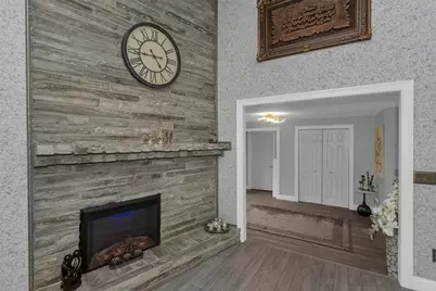 77 Glendale Rd, Agawam, MA 01001 - Photo 13