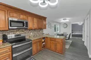 77 Glendale Rd, Agawam, MA 01001 - Photo 19
