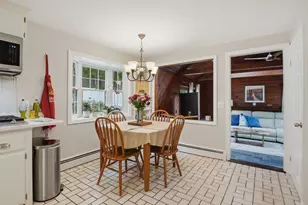 35 Alpine St, Millbury, MA 01527 - Photo 9