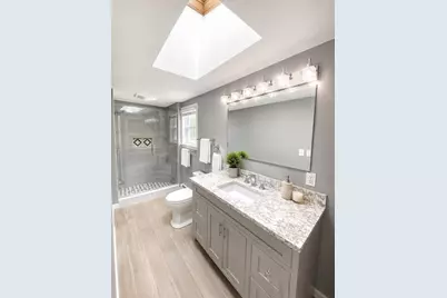 41 Benefit St, Taunton, MA 02780 - Photo 15