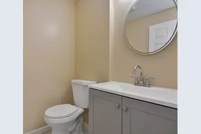 197 High St #2, Andover, MA 01810 - Photo 9
