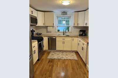 4 Robin Rd, Billerica, MA 01821 - Photo 11
