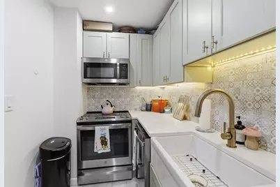 160 Commonwealth Ave #520, Boston, MA 02116 - Photo 17