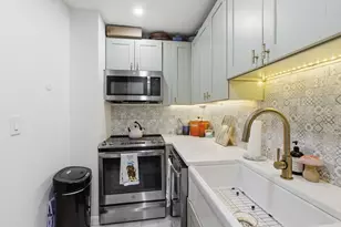160 Commonwealth Ave, Boston, MA 02116 - Photo 17