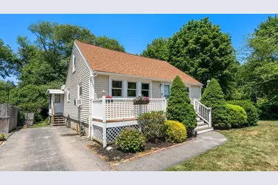 1080 Ocean St, Marshfield, MA 02050 - Photo 3