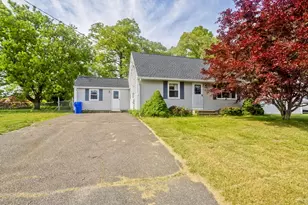 93 Moss Rd, Springfield, MA 01119 - Photo 3