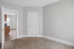 31 Aetna St, Worcester, MA 01604 - Photo 17