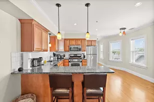 17 Robbins St, Waltham, MA 02453 - Photo 11