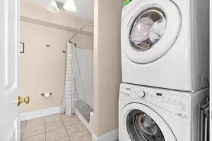 17 Robbins St, Waltham, MA 02453 - Photo 15
